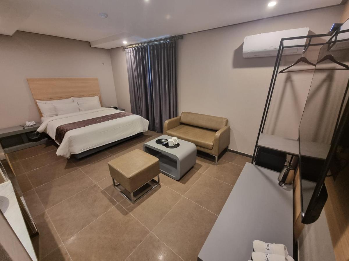 Yeoubi Hotel Jinju Luaran gambar